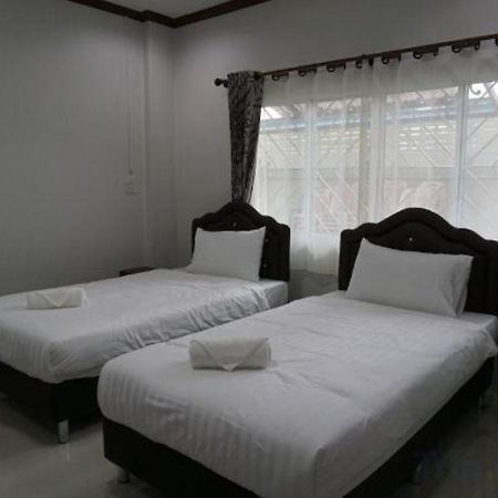 Oyo 75394 Sakthong Grand Hotel تشيانغ كونغ المظهر الخارجي الصورة