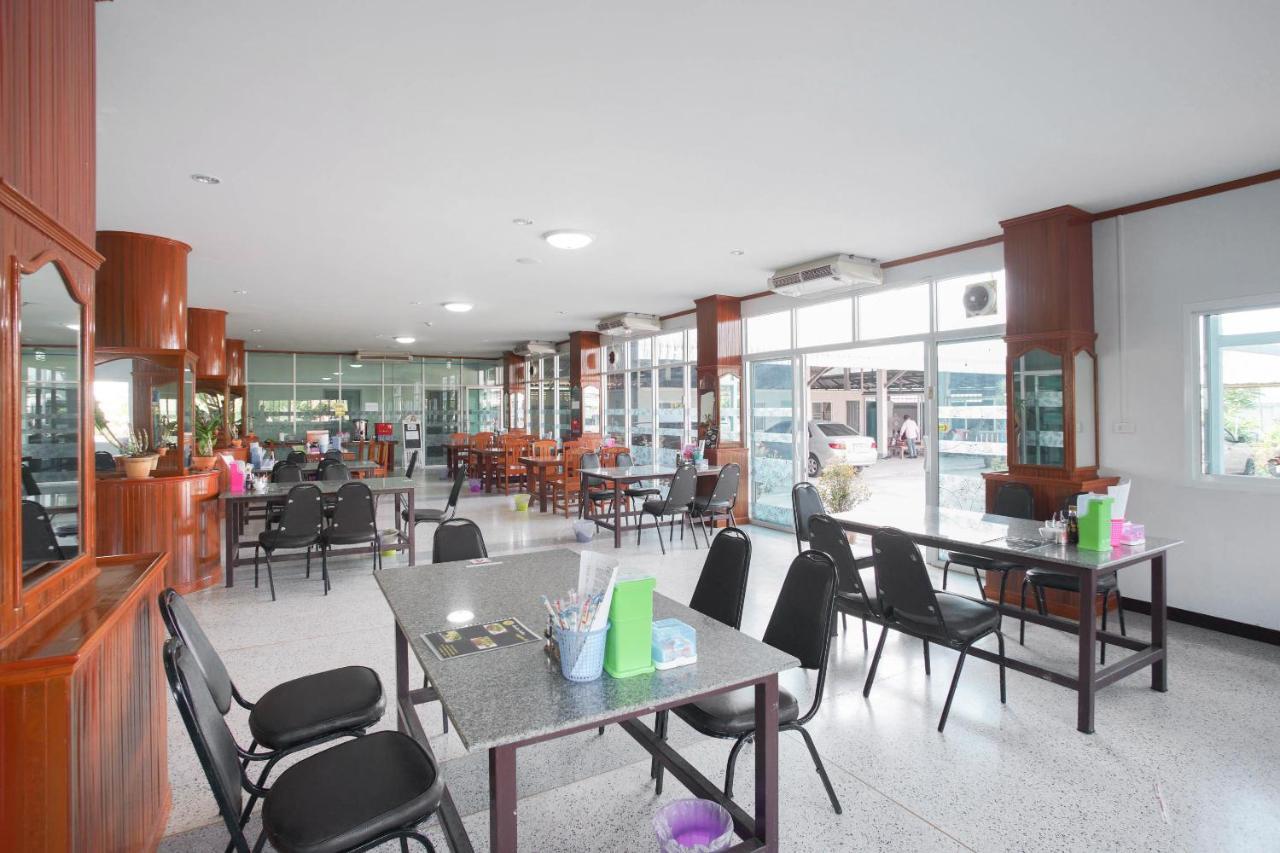 Oyo 75394 Sakthong Grand Hotel تشيانغ كونغ المظهر الخارجي الصورة
