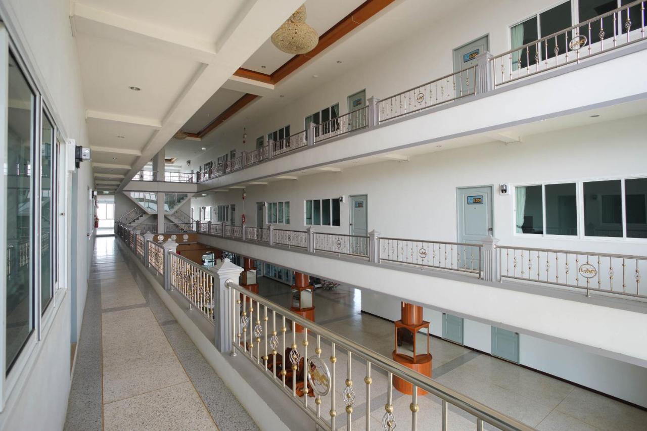 Oyo 75394 Sakthong Grand Hotel تشيانغ كونغ المظهر الخارجي الصورة