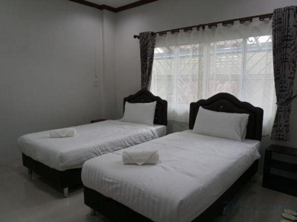 Oyo 75394 Sakthong Grand Hotel تشيانغ كونغ المظهر الخارجي الصورة