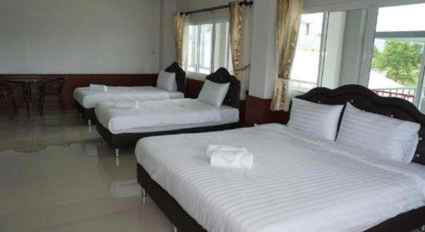 Oyo 75394 Sakthong Grand Hotel تشيانغ كونغ المظهر الخارجي الصورة
