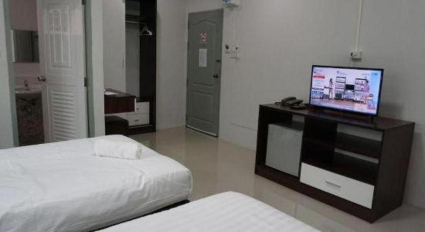 Oyo 75394 Sakthong Grand Hotel تشيانغ كونغ المظهر الخارجي الصورة